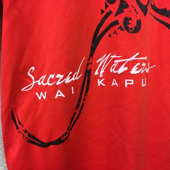 A S Cool Wear Kauai Sacred Waters Wai Kapu Activewear Red Shirt Medium Mens - Picture 4 of 6